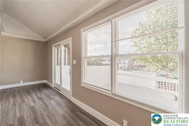 1307 Washington Street, Easton, PA 18042