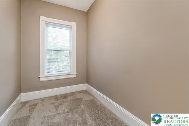 1307 Washington Street, Easton, PA 18042