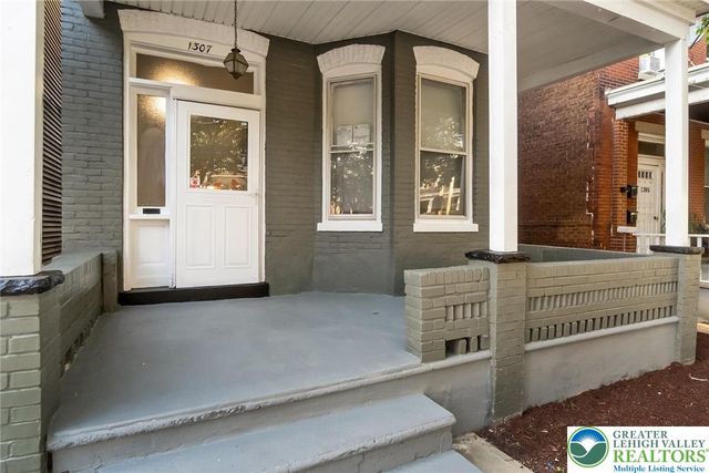 1307 Washington Street, Easton, PA 18042
