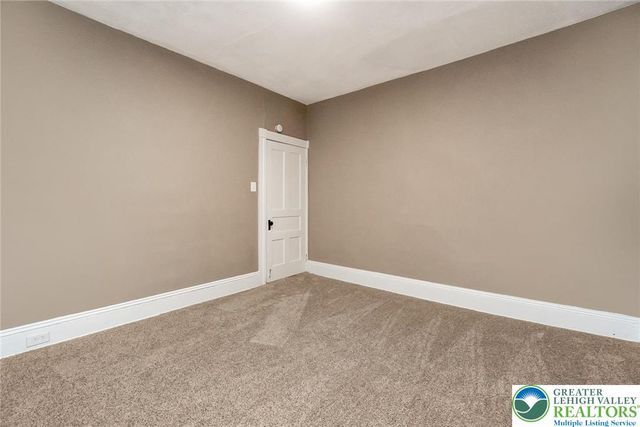 1307 Washington Street, Easton, PA 18042