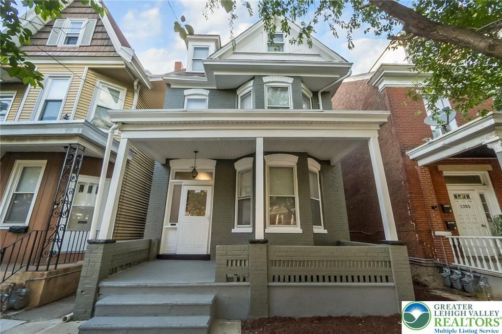 1307 Washington Street, Easton, PA 18042