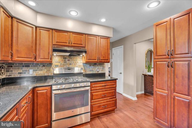106 VILLINGER AVE, Cinnaminson, NJ 08077