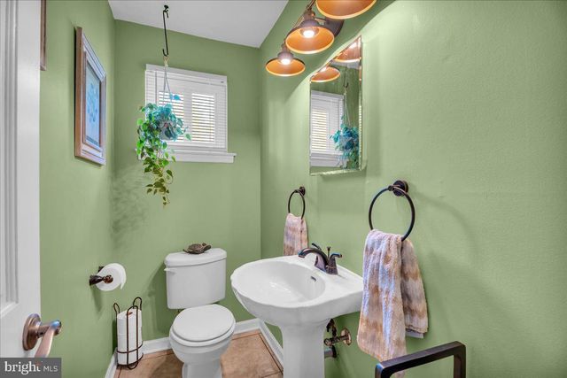 106 VILLINGER AVE, Cinnaminson, NJ 08077