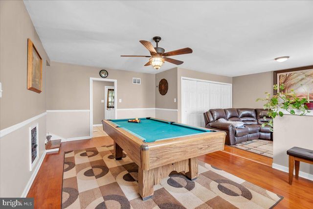 106 VILLINGER AVE, Cinnaminson, NJ 08077