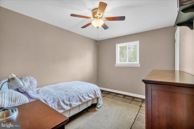 106 VILLINGER AVE, Cinnaminson, NJ 08077