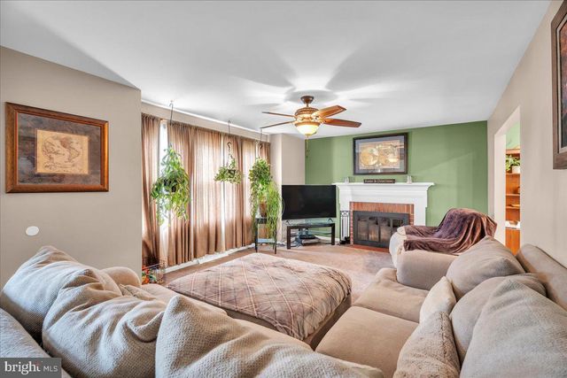 106 VILLINGER AVE, Cinnaminson, NJ 08077