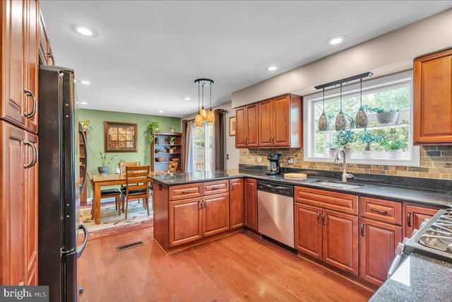 106 VILLINGER AVE, Cinnaminson, NJ 08077