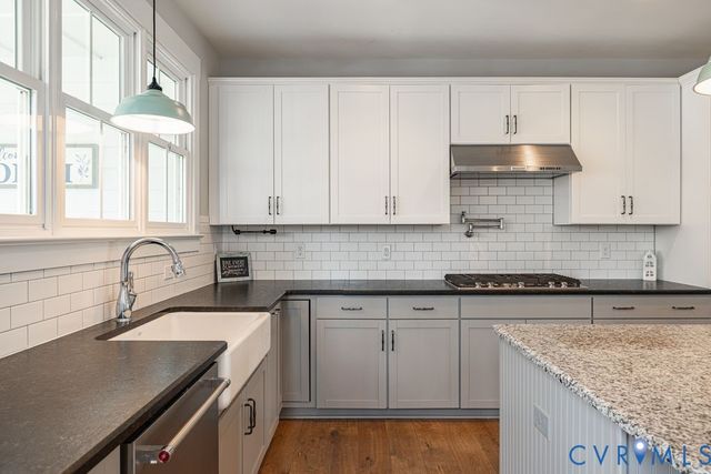 7563 Madison Estates Dr, Mechanicsville, VA 23111