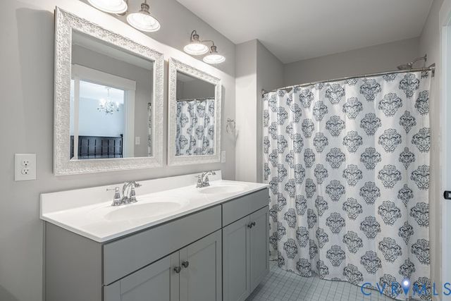 7563 Madison Estates Dr, Mechanicsville, VA 23111