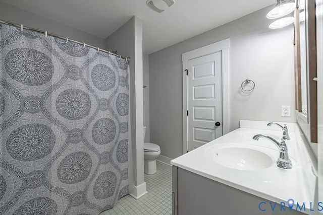 7563 Madison Estates Dr, Mechanicsville, VA 23111