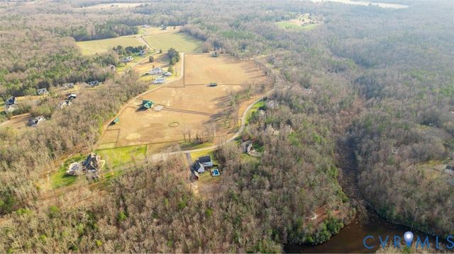 7563 Madison Estates Dr, Mechanicsville, VA 23111