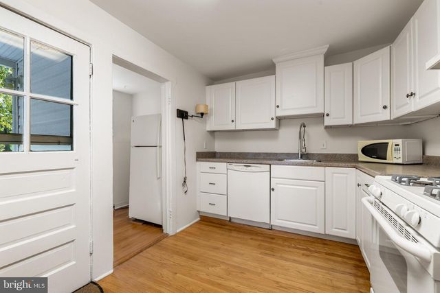 1903 OLD COURT RD, Baltimore, MD 21204