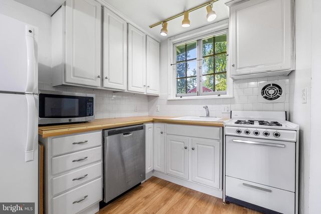 1903 OLD COURT RD, Baltimore, MD 21204