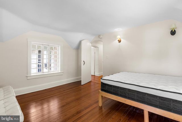 1903 OLD COURT RD, Baltimore, MD 21204