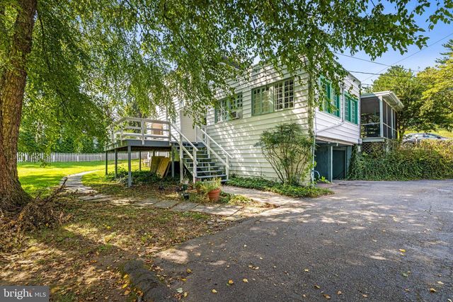 1903 OLD COURT RD, Baltimore, MD 21204