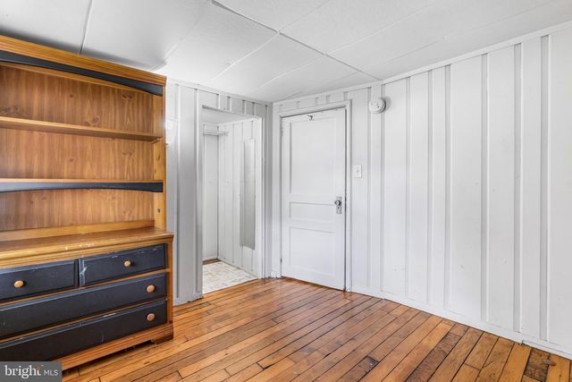 1903 OLD COURT RD, Baltimore, MD 21204