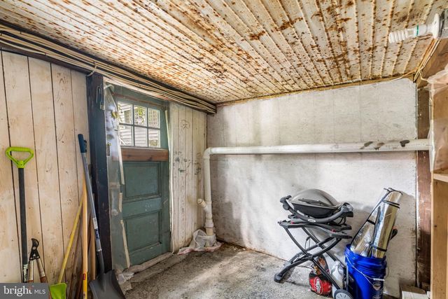 1903 OLD COURT RD, Baltimore, MD 21204