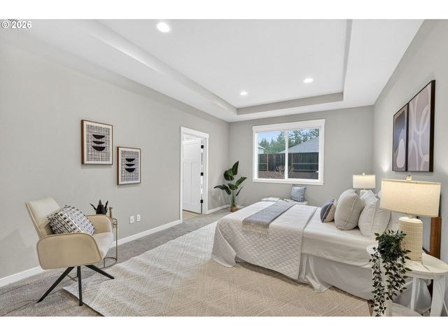 16332 EARHART Ave, Oregon City, OR 97045