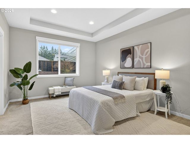 16332 EARHART Ave, Oregon City, OR 97045