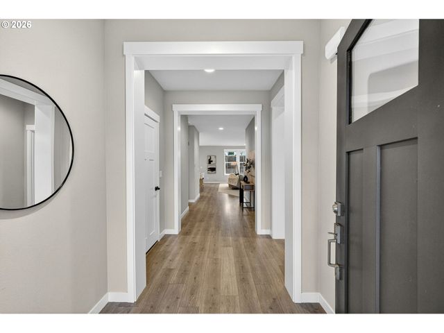 16332 EARHART Ave, Oregon City, OR 97045