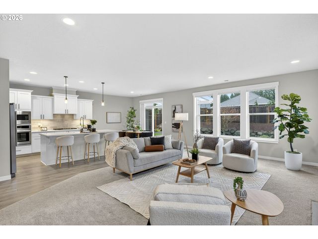 16332 EARHART Ave, Oregon City, OR 97045