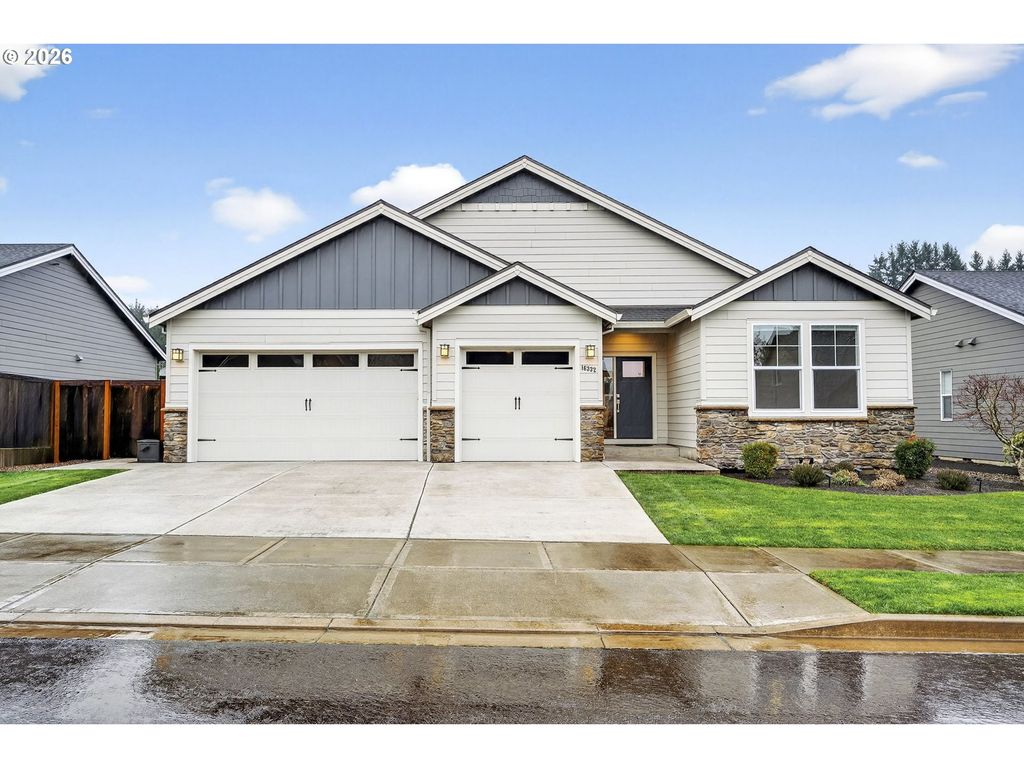 16332 EARHART Ave, Oregon City, OR 97045