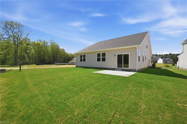 1430 Wharf Hill DR, Smithfield, VA 23430
