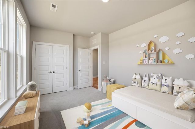 1430 Wharf Hill DR, Smithfield, VA 23430