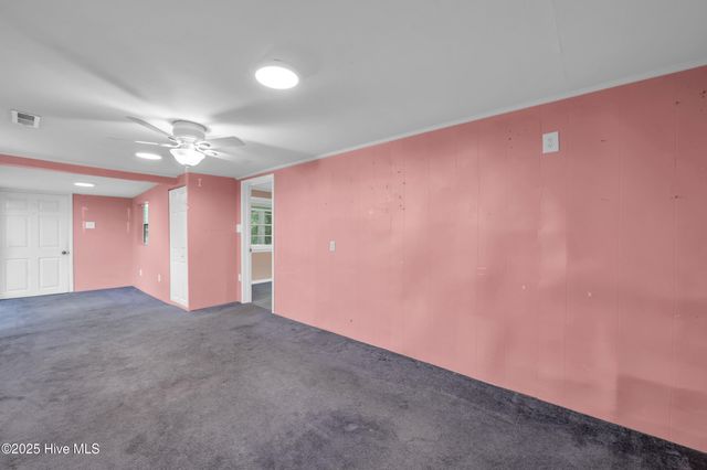 6201 Carolina Beach Road, Wilmington, NC 28412