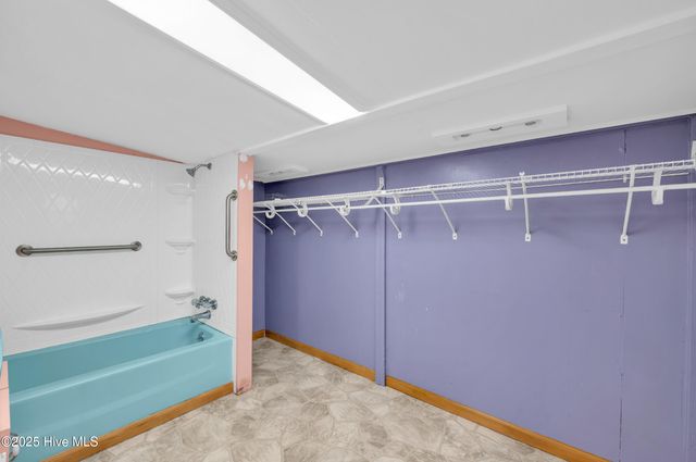 6201 Carolina Beach Road, Wilmington, NC 28412