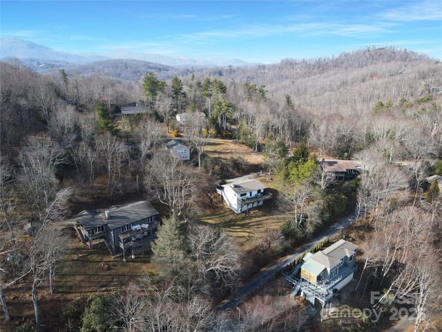 8007 Cloud Forest Lane B, C, D, Blowing Rock, NC 28605