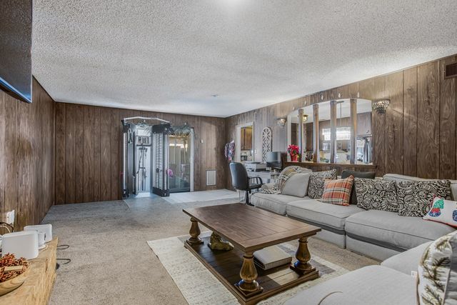 1211 Emerald Ave, Odessa, TX 79761