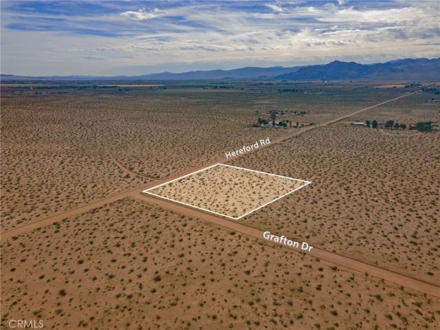 123 Grafton Dr, Newberry Springs, CA 92365