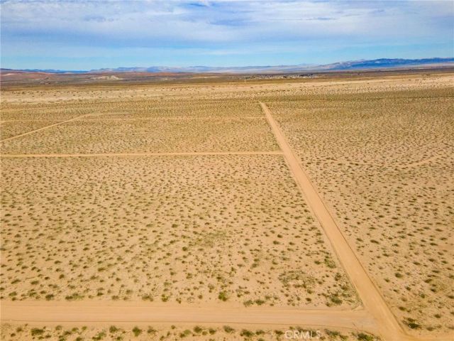 123 Grafton Dr, Newberry Springs, CA 92365