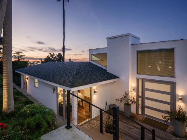 1642 Valdes Dr., La Jolla, CA 92037