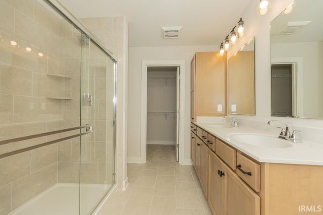 4914 Alaina Drive, Newburgh, IN 47630
