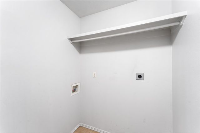 1950 Sweetwater Ranch Avenue, Springdale, AR 72764