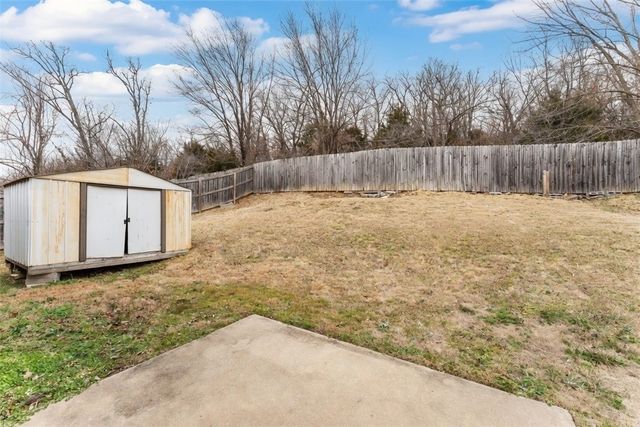 1950 Sweetwater Ranch Avenue, Springdale, AR 72764