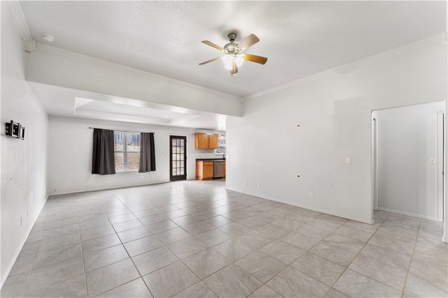 1950 Sweetwater Ranch Avenue, Springdale, AR 72764