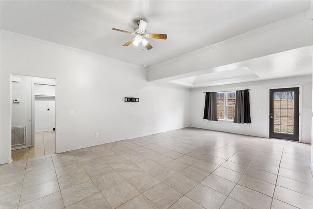 1950 Sweetwater Ranch Avenue, Springdale, AR 72764