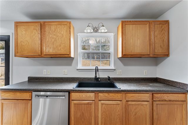 1950 Sweetwater Ranch Avenue, Springdale, AR 72764