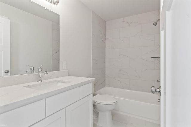 26161 Juliagrove Lane, Chesterfield Twp, MI 48051