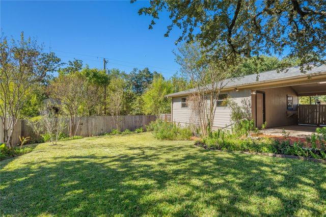 3802 Sunnybrook Lane, Bryan, TX 77802