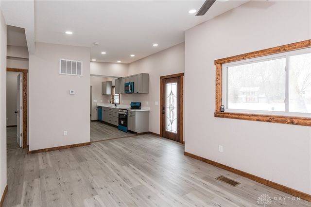 500 Beach Drive, Medway, OH 45341