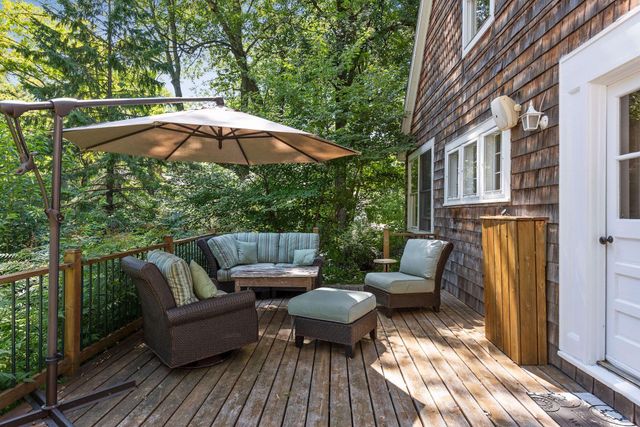 19155 Ramsey Road, Deephaven, MN 55391