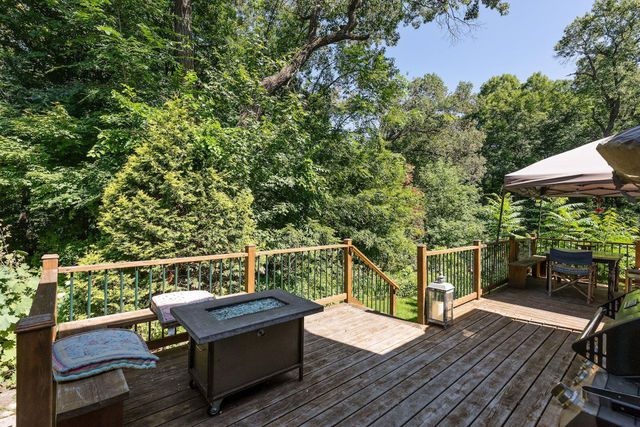 19155 Ramsey Road, Deephaven, MN 55391