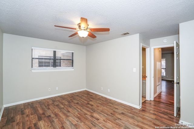 11843 Braesview Apt 1612, San Antonio, TX 78213