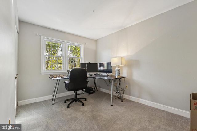 8225 CEDAR LANDING CT, Alexandria, VA 22306