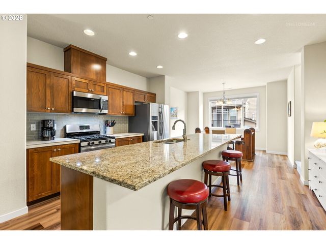 29106 Sw COSTA Cir W, Wilsonville, OR 97070
