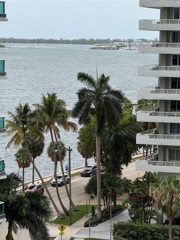 1300 Brickell Bay Dr 807, Miami, FL 33131